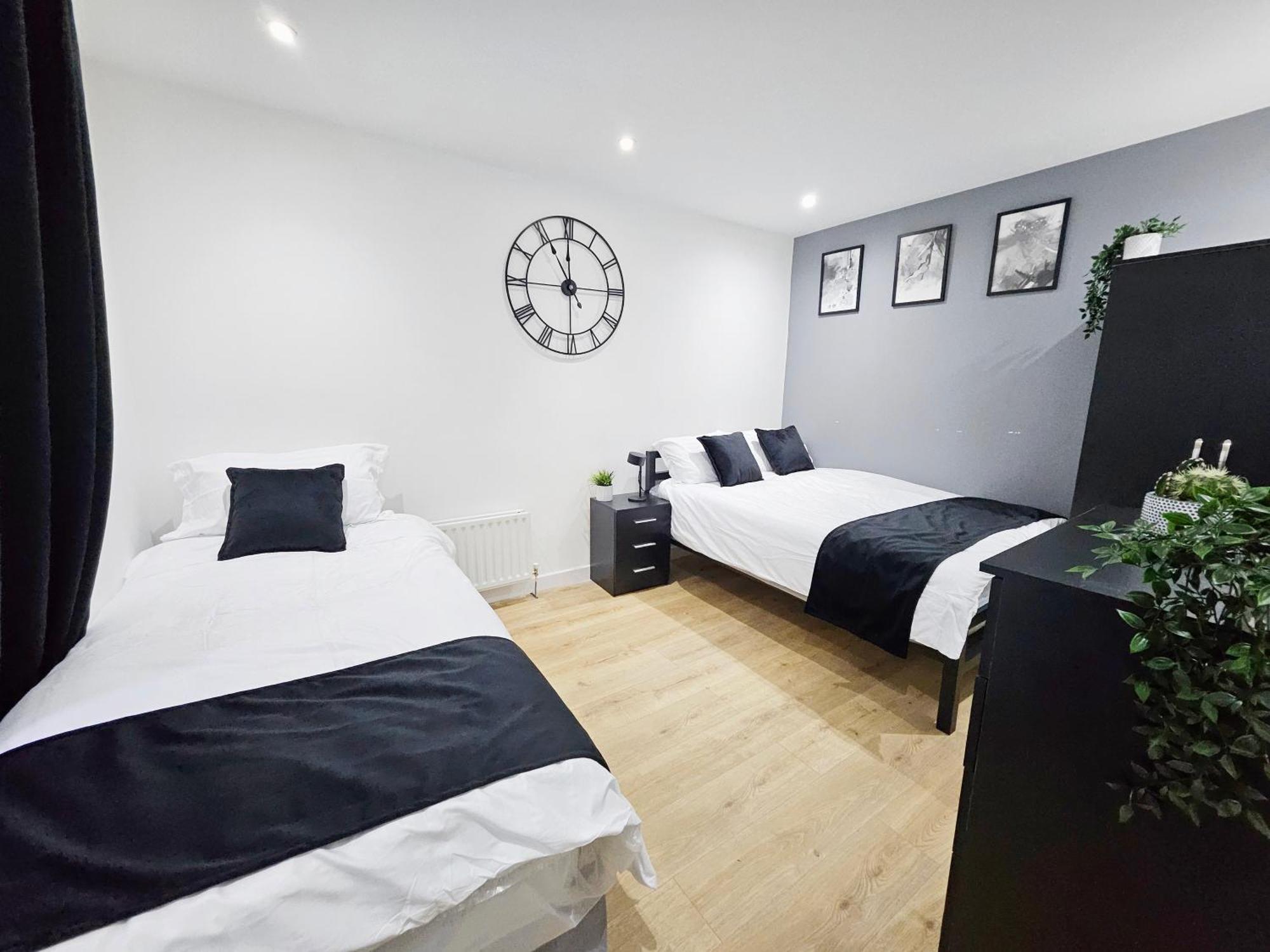 Gdy1 - The Green Dragon Apartment Londen Buitenkant foto